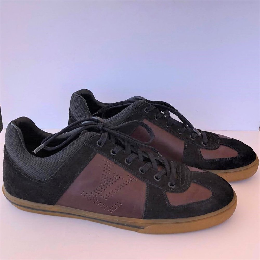 Louis Vuitton Round-Toe Low-Top Sneakers Size 7.5